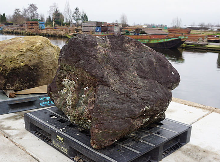 Benikamo Stone, Japanese Ornamental Rock - YO06010229