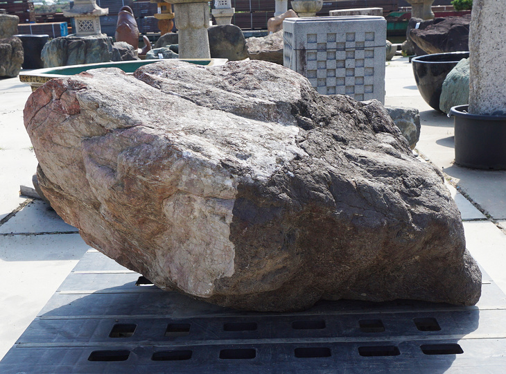 Benikamo Stone, Japanese Ornamental Rock - YO06010545