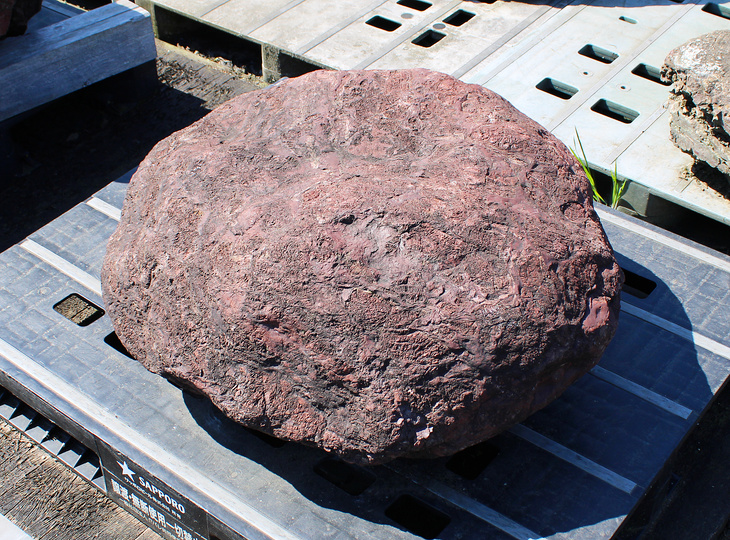 Benikamo Stone, Japanese Ornamental Rock - YO06010595