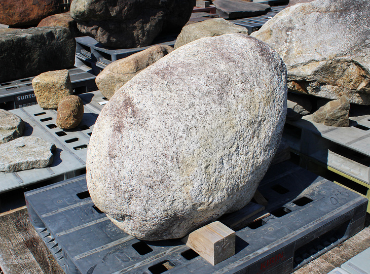 Hirukawa Stone, Japanese Ornamental Rock - YO06010604