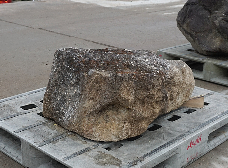 Kimachi Stone, Japanese Ornamental Rock - YO06010215