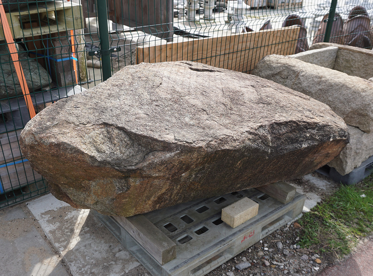 Kurama Stone, Japanese Ornamental Rock - YO06010372
