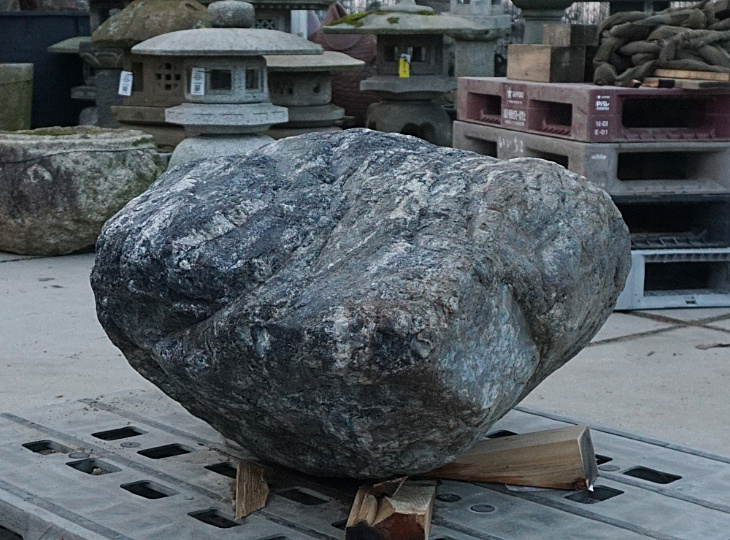 Sanbaseki Stone, Japanese Ornamental Rock - YO06010242