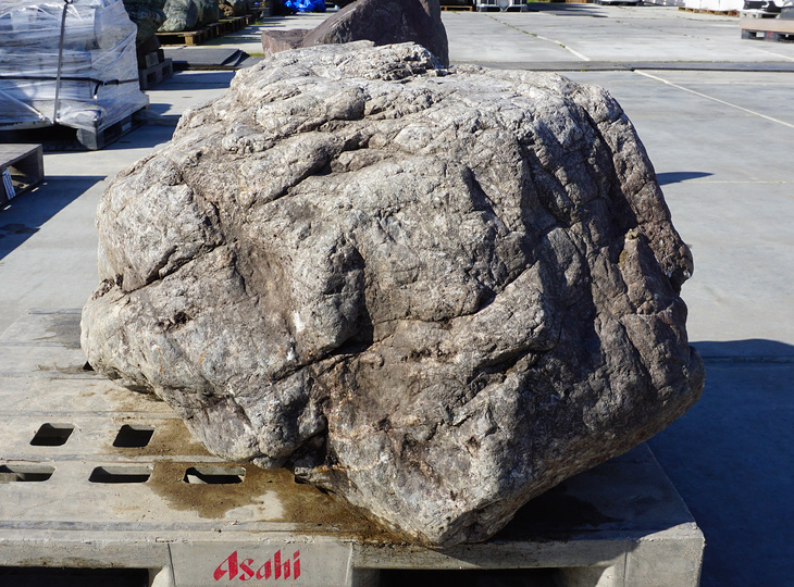 Sanbaseki Stone, Japanese Ornamental Rock - YO06010515