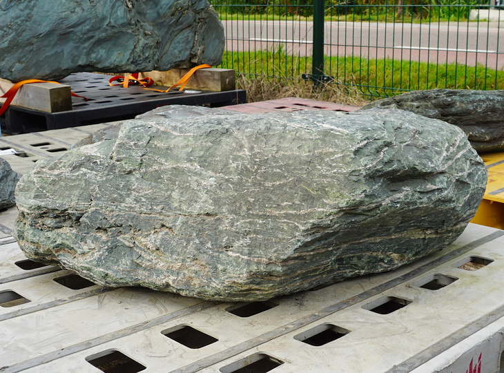Shikoku Stone, Japanese Ornamental Rock - YO06010425