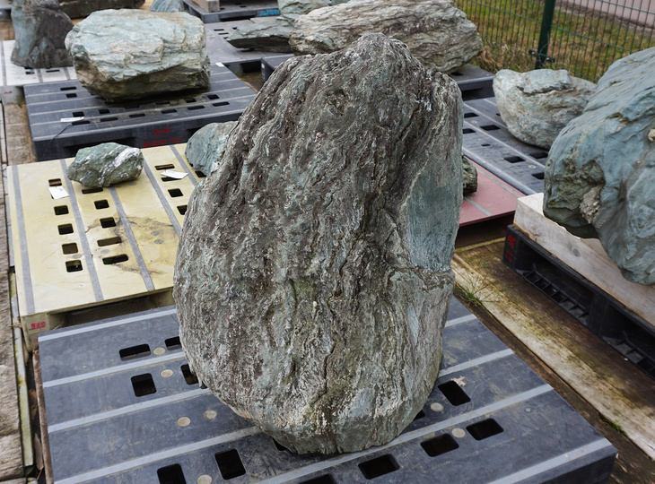 Shikoku Stone, Japanese Ornamental Rock - YO06010505