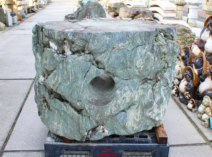 Shikoku Stone, Japanese Ornamental Rock - YO06010573