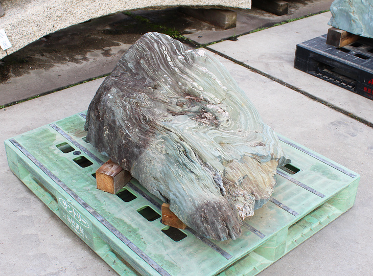 Shikoku Stone, Japanese Ornamental Rock - YO06010585