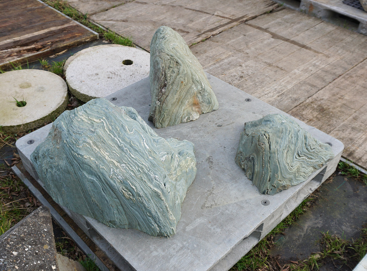 Shikoku Stone Sanzonseki Set, Japanese Ornamental Rocks - YO06010518