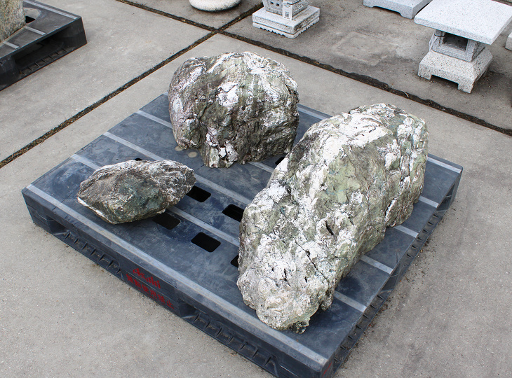 Shikoku Stone Sanzonseki Set, Japanese Ornamental Rocks - YO06010639