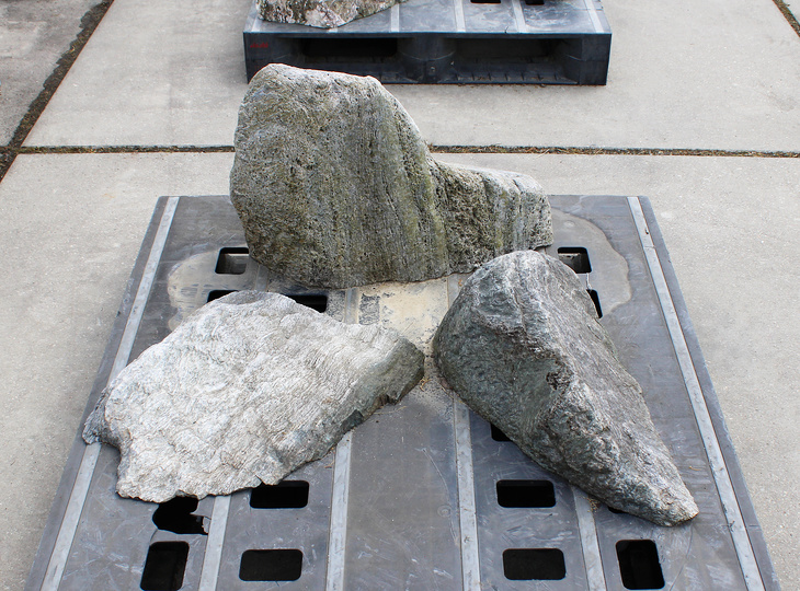 Shikoku Stone Sanzonseki Set, Japanese Ornamental Rocks - YO06010640