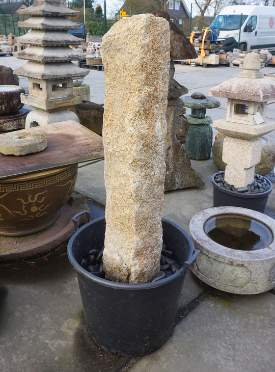 Irasshaimase Ishidohyo, Japanese Stone Signpost - YO07010204