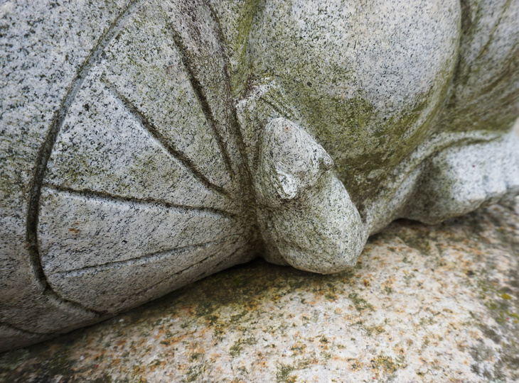 Nemuri Ikkyu-san, Japanese Stone Buddhist Monk Statue - YO07010180