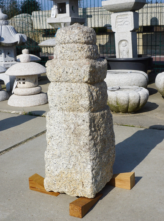 Koop Gorinto, Japans Stenen Pagode Beeld te koop - YO07010233