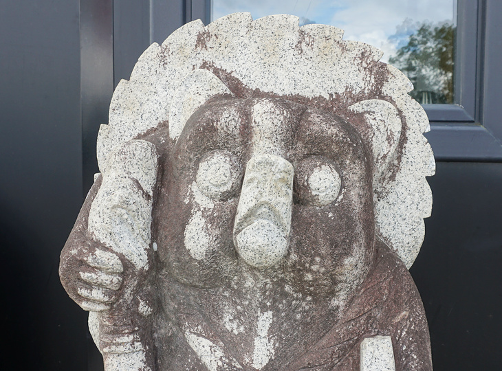 Tanuki, Japans Stenen Standbeeld - YO07010168