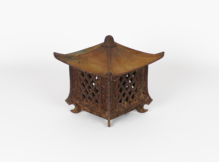 Hishigata Tsuridoro, Japanese Antique Metal Lantern - YO23010221