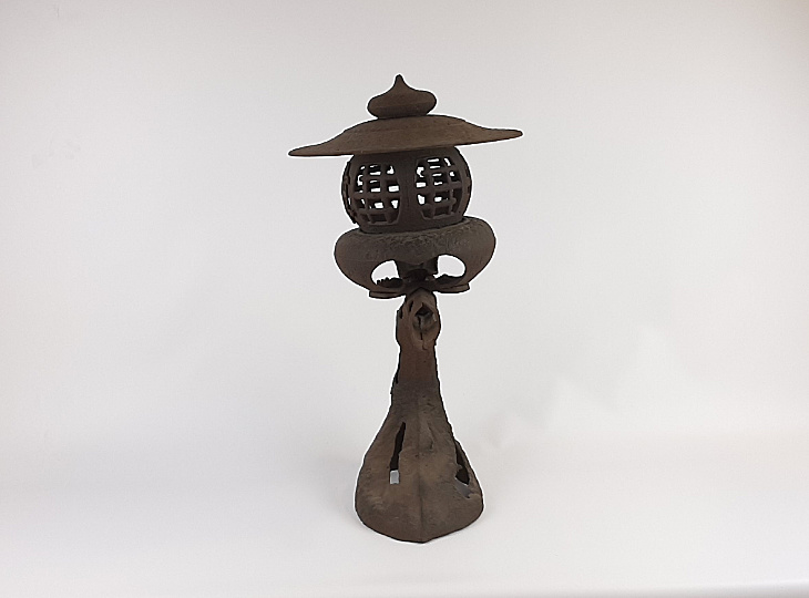 Japanese Antique Metal Lantern, Karekidoro - YO23010022