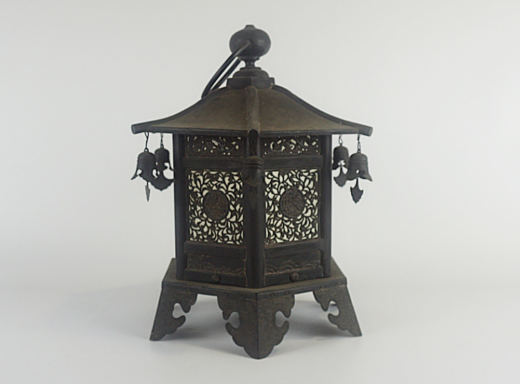 Japanese Antique Metal Lantern, Yonaka Tsuridoro - YO23010050
