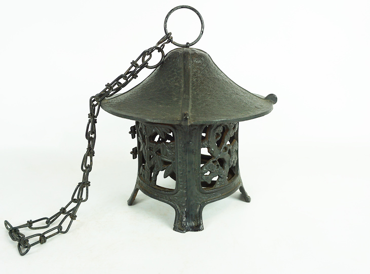 Kinoko Tsuridoro, Japanese Antique Metal Lantern - YO23010203