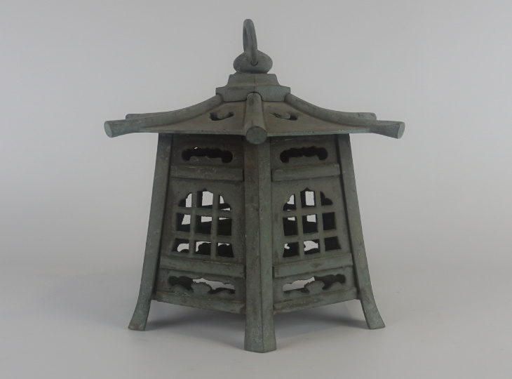 Kumori Tsuridōrō, Japanese Antique Metal Lantern - YO23010042