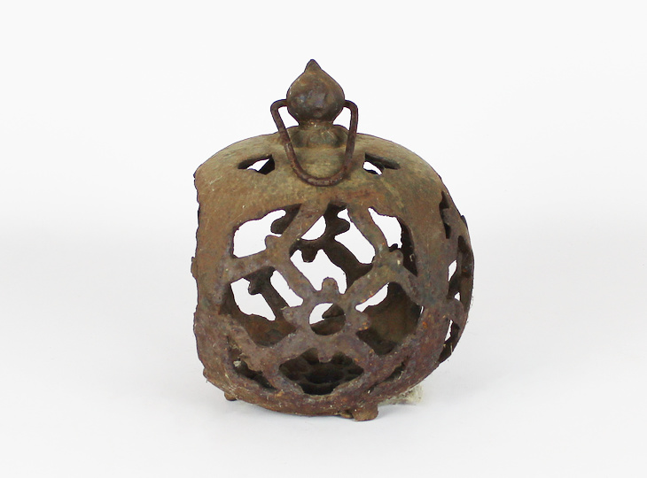 Marugata Tsuridoro, Japanese Antique Metal Lantern - YO23010228