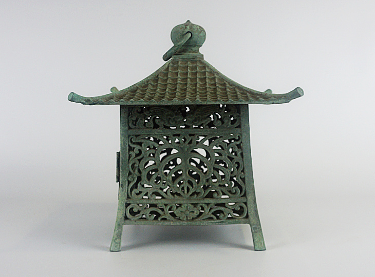 Midori no Kokoro Tsuridōrō, Japanese Antique Metal Lantern - YO23010052