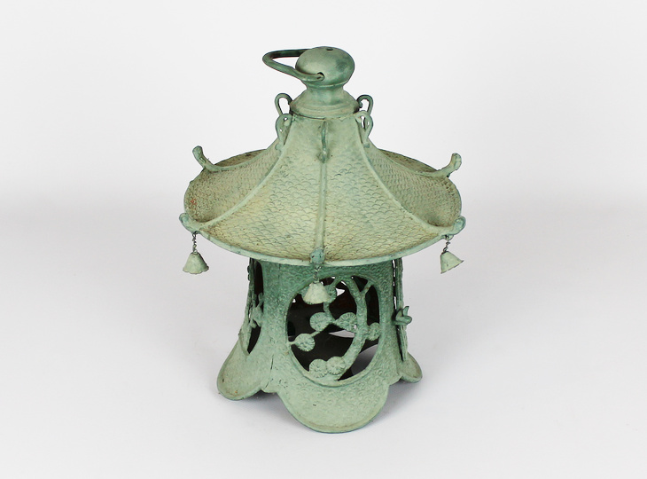 Ryu no Uroko Tsuridoro, Japanese Metal Lantern - YO23010224