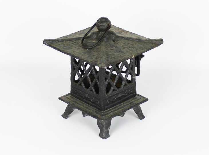 Shikaku Tsuridoro, Japanese Metal Lantern - YO23010222