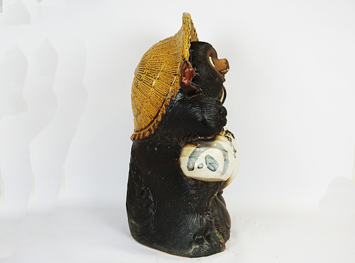 Tanuki, Japanese Ceramic Statue - YO23010068