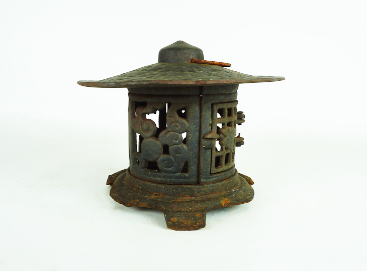 Tsubame Tsuridoro, Japanese Antique Metal Lantern - YO23010185