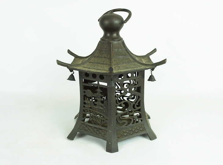 Tsutakazura Tsuridoro, Japanese Antique Metal Lantern - YO23010204