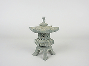Yukimi Gata Ishidōrō, Granite Miniature Lantern - YO23020004