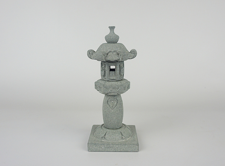 Zendo-ji Gata Ishidoro, Granite Miniature Lantern - YO23020012