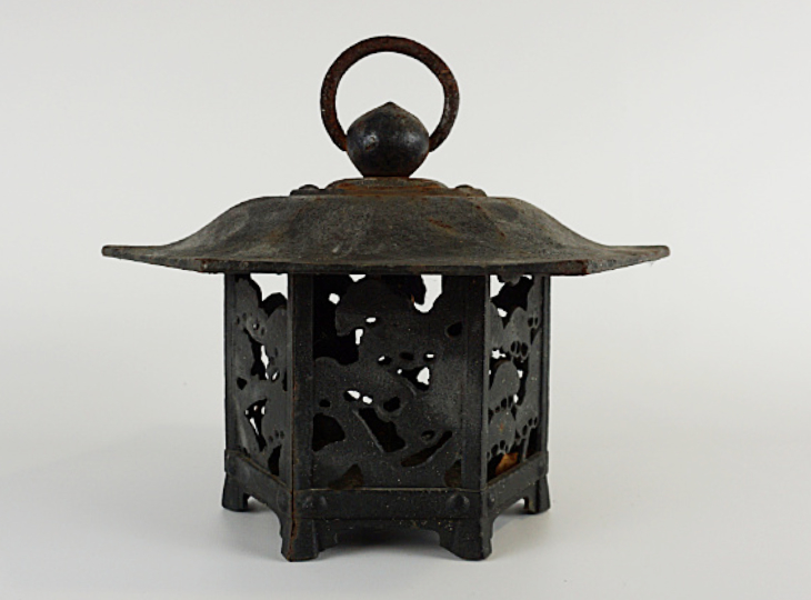 Inakafū Tsuridōrō, Japanse Antieke Metalen Lantaarn - YO23010025