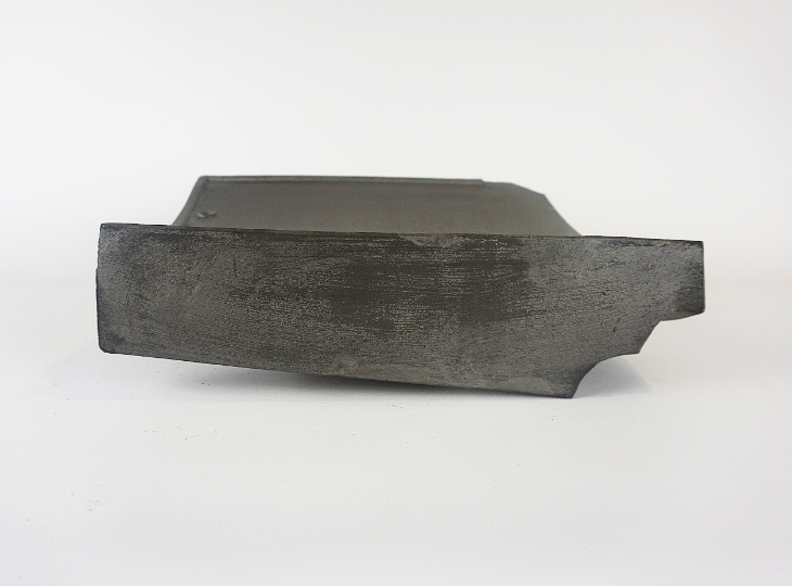 Man Ju Sode Left, Japanese Ceramic Roof Tile Eave Corner Left - YO30010003