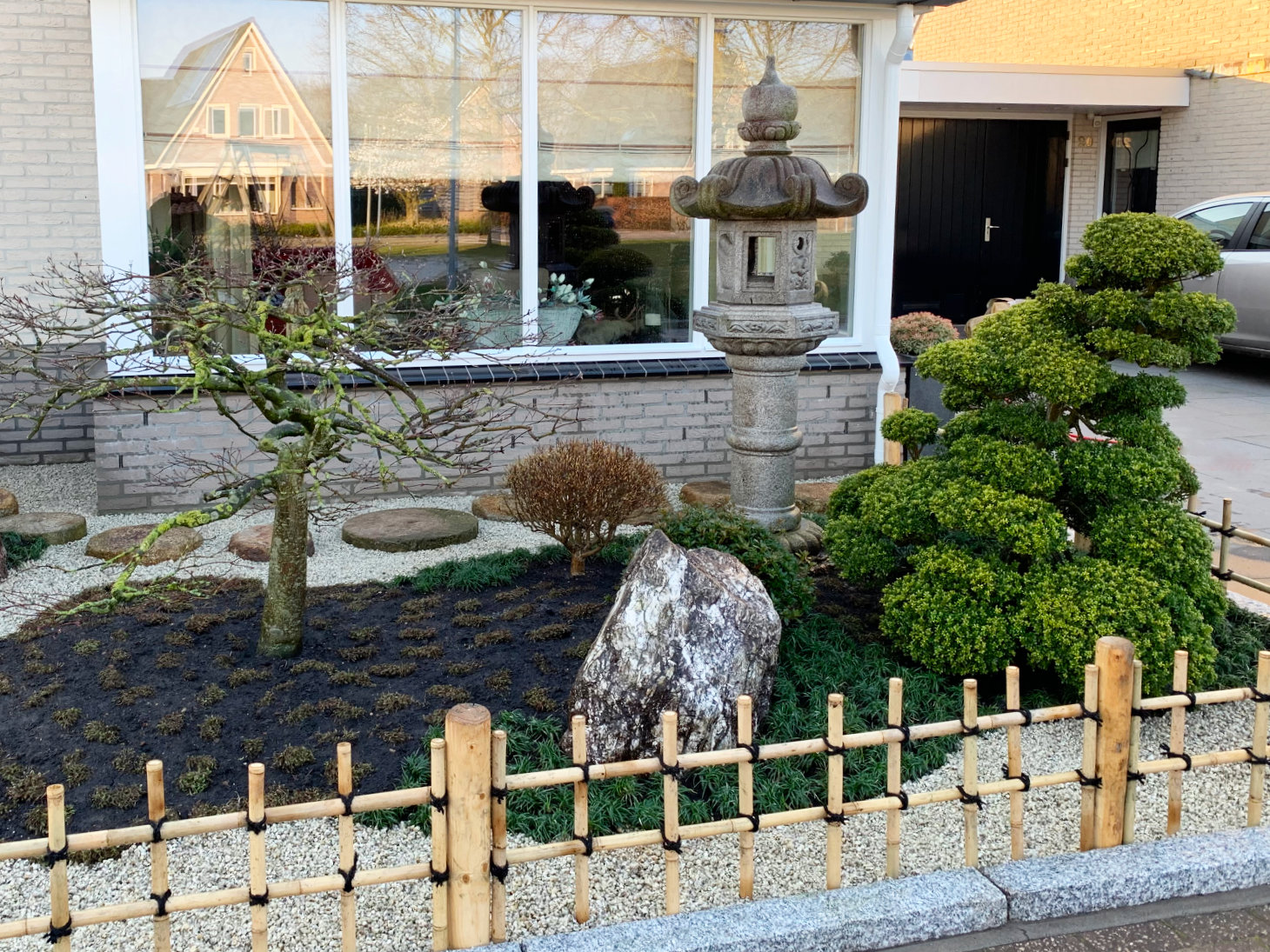 Japanese Front Garden Stone Lantern