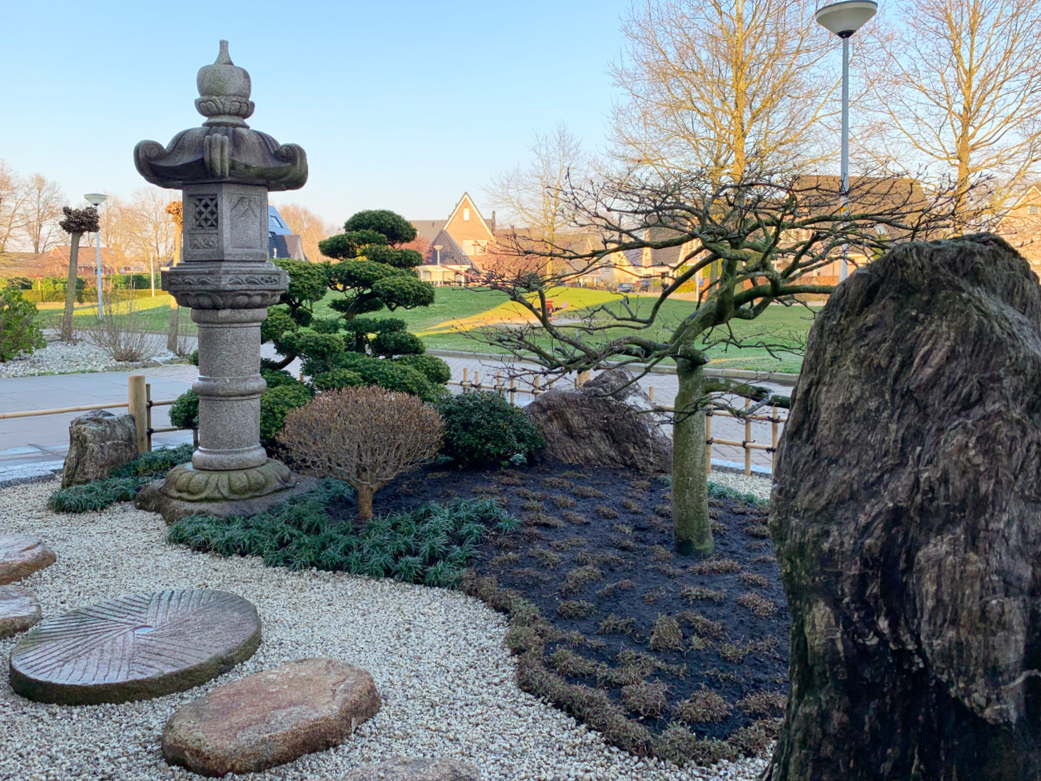 Japanese Front Garden Stepping Stones